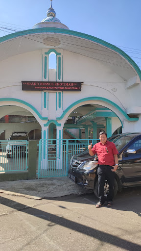Masjid Husnul Khotimah