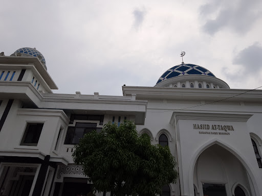Masjid At-Taqwa Harapan Baru Regency