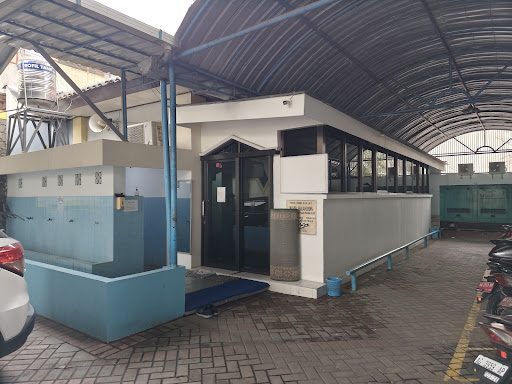 Masjid Shalahuddin KPP Pratama Kediri