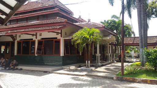 Masjid polres Madiun