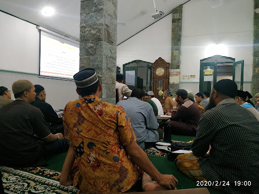 Masjid Baitus Salam Karet Kota Magelang