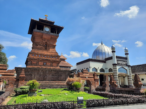 Masjid Al-Aqsha Menara Kudus
