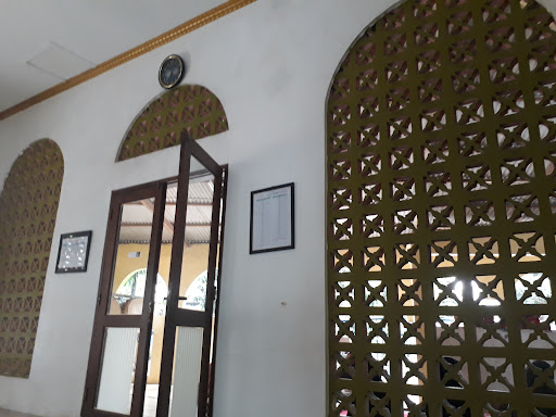 Masjid At-Ta'awun Green Savana