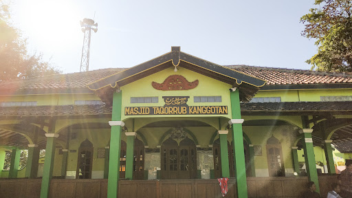 Masjid Taqorrub Kanggotan( ꦩꦱ꧀ꦗꦶꦢ꧀ꦠꦛꦺꦴꦂꦫꦸꦧ꧀ꦏꦁꦒꦺꦴꦠꦤ꧀ )