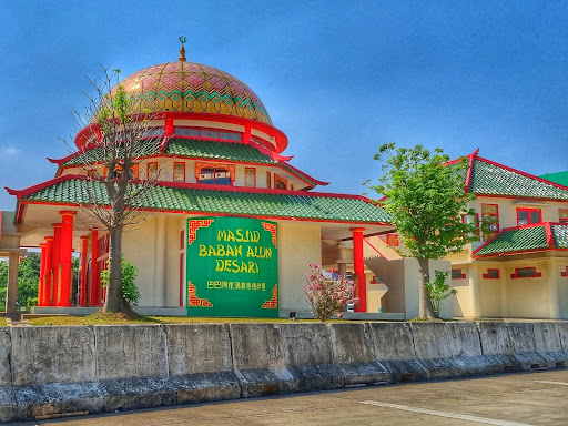 Masjid Babah Alun Desari