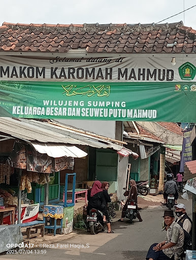 Masjid Agung Mahmud