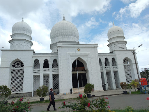 Masjid Baitussalihin Ulee Kareng