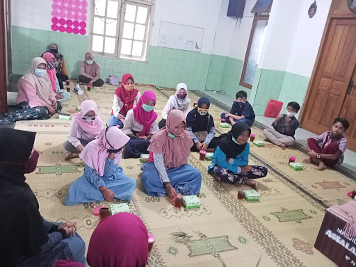 Masjid As Salam Kepanjen Banguntapan ꦩꦱ꧀ꦗꦶꦣ꧀ꦄꦱ꧀ꦱꦭꦩ꧀ꦏꦼꦥꦚ꧀ꦗꦺꦤ꧀ꦧꦔꦸꦤ꧀ꦠꦥꦤ꧀