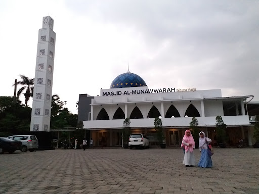 Masjid Jami' Al-Munawwarah Witana Harja