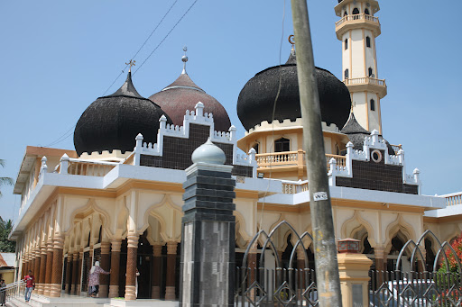 Masjid Baiturrahim Lhoknibong