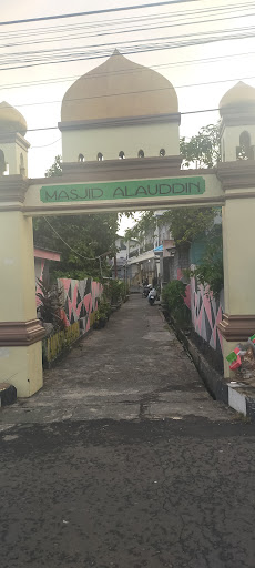 Masjid Alauddin. Ubo-ubo Ternate Selatan.