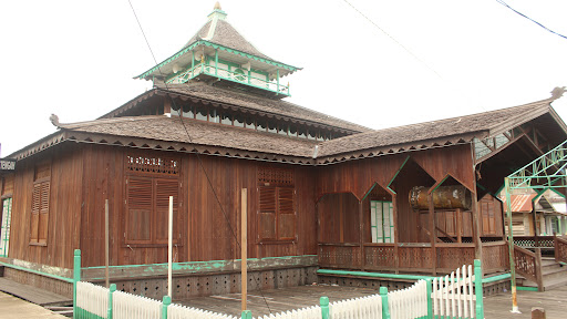 Masjid Baiturrahman Nanga Bunut