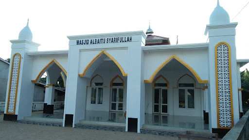 Masjid Albaitu Syarifullah