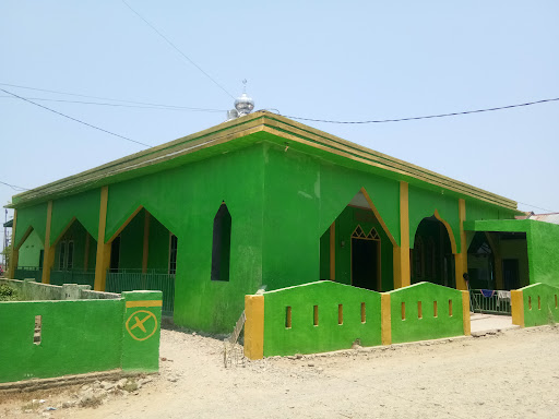 Masjid Ibnu Alfisyahrin Tampa Padang Barat