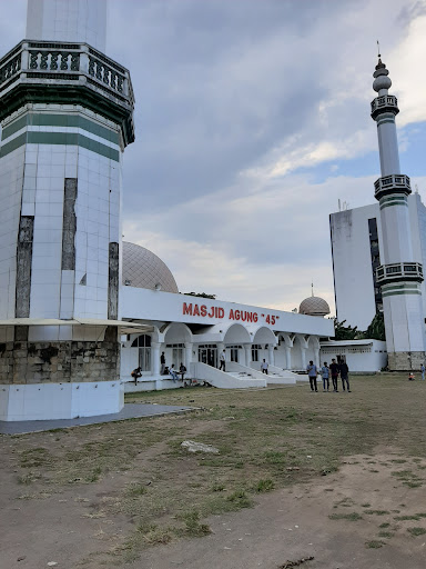 Masjid Agung 45