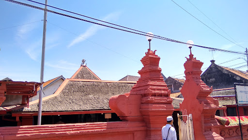 Masjid Merah Panjunan