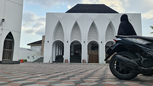 Masjid Agung Al Muttaqin