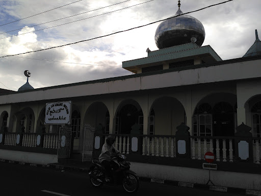 Masjid Jami Adnaanul Muslimin Kampung Tanah Masjid (Kaha Sigi/Halle Sigi)