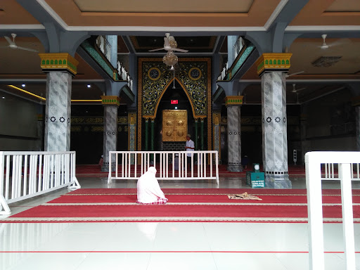 Masjid Besar Nurul Huda