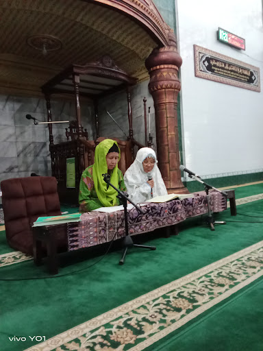 Masjid Al Ghufron ꦩꦱ꧀ꦗꦶꦢ꧀ ꦄꦭ꧀ꦒ꦳ꦸꦥ꦳ꦿꦺꦴꦤ꧀