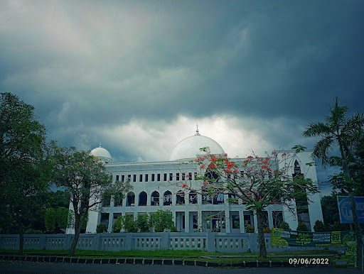 Masjid Raya Al Azhar Jababeka Cikarang