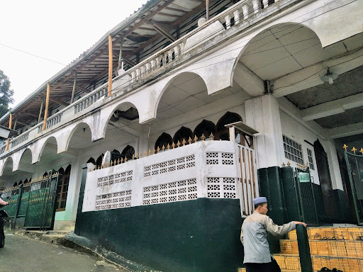 Masjid Jami' Al-Mukarromah