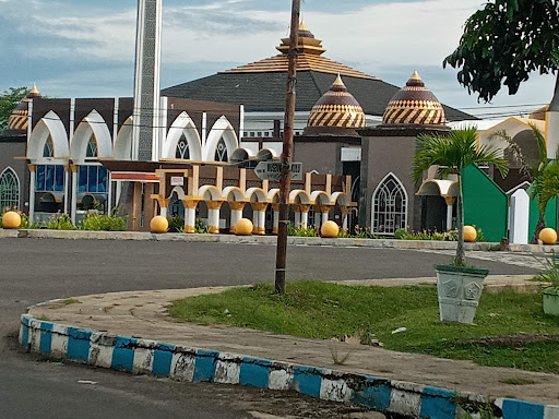 Masjid Raya Baitul Izzah