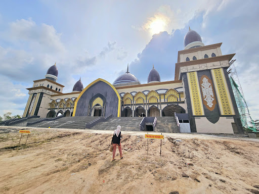 Masjid Agung Kubah Kecubung Darurrahman Kota Palangka Raya