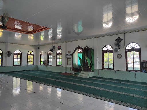 Masjid Agung Al Baitul Qadim