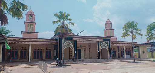 Masjid Agung Darussalam