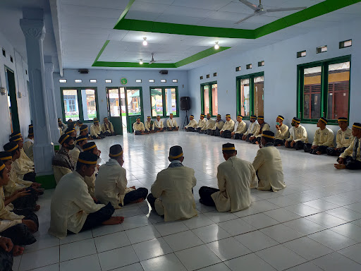 Masjid Agung Al Ikhlas Kadipaten