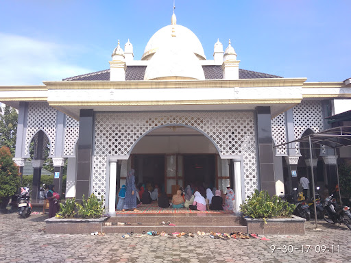 Masjid Al Imam Atturmudzi