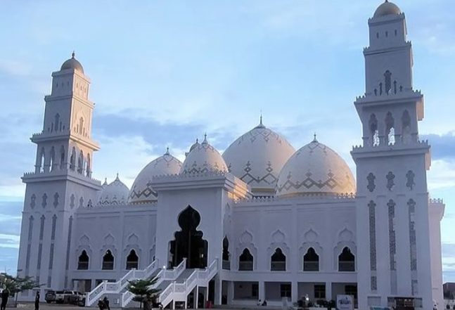 Masjid Agung Al Ikhlas Kadipaten