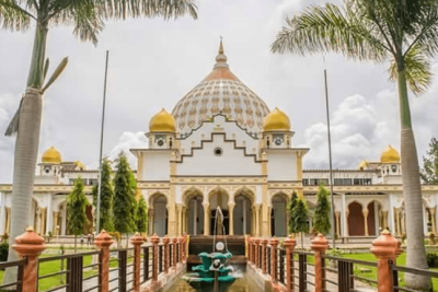 masjid agung ruhama kota takengon