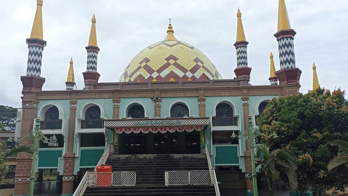 Masjid Agung Sumber