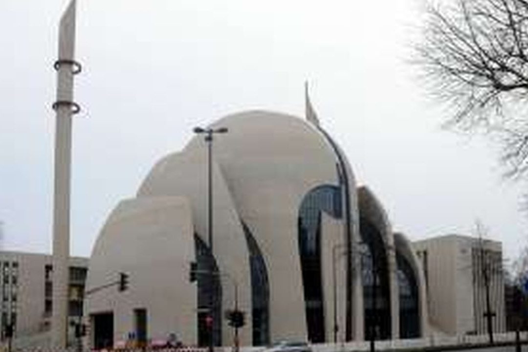 Masjid Albaitu Syarifullah
