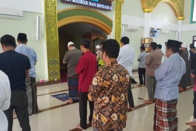 masjid almunawaroh angrek sari batam centre