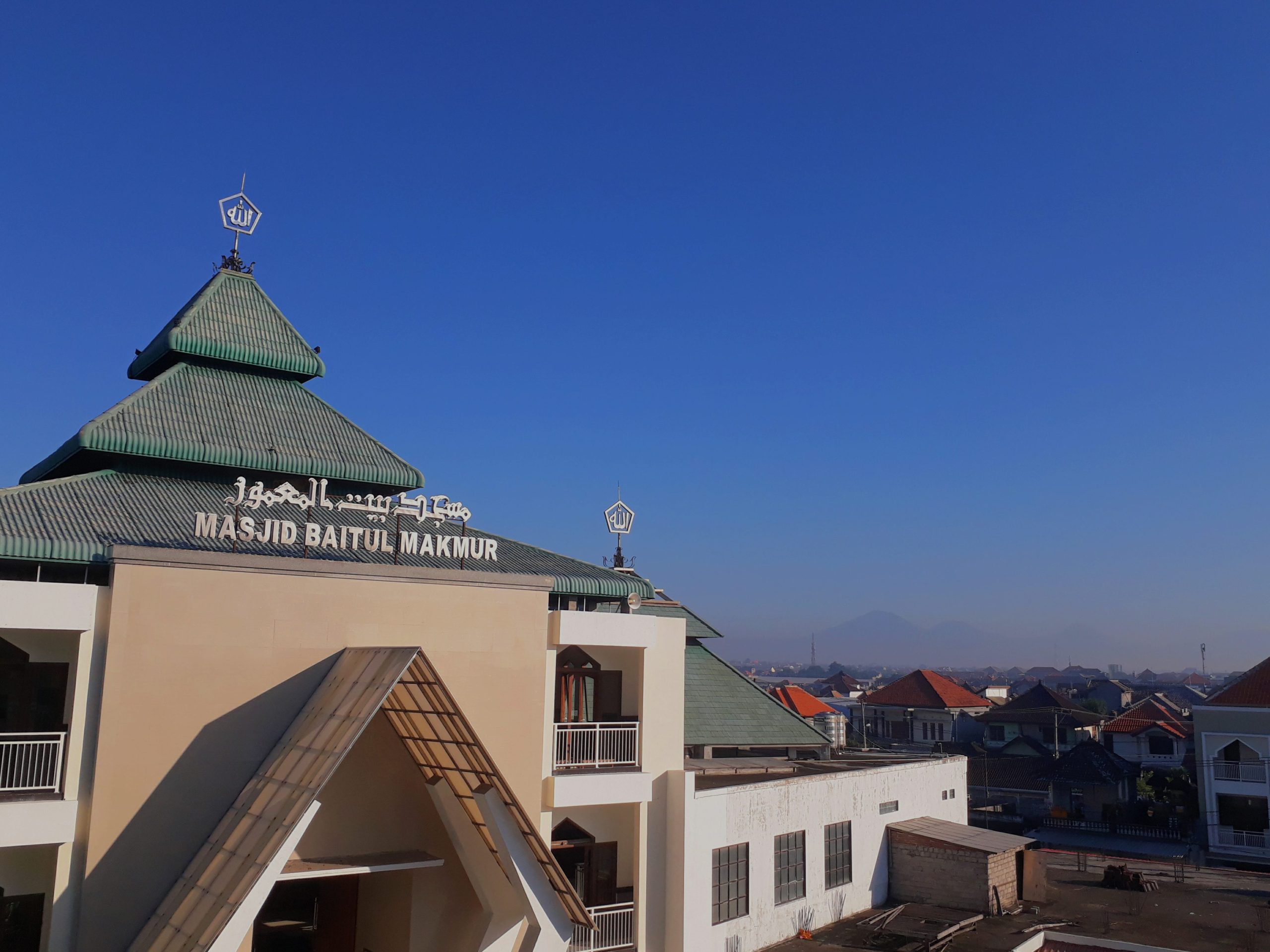 Masjid Baitul Makmur