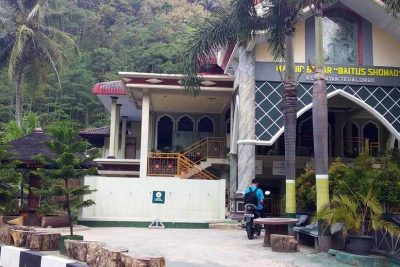 masjid baitus shomad ngadipuro