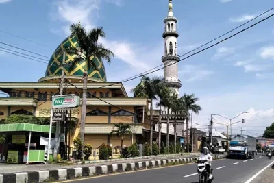 masjid besar al mukhlisin
