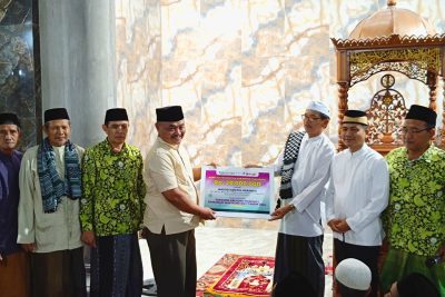 masjid besar ismatul hasanah tigaraksa