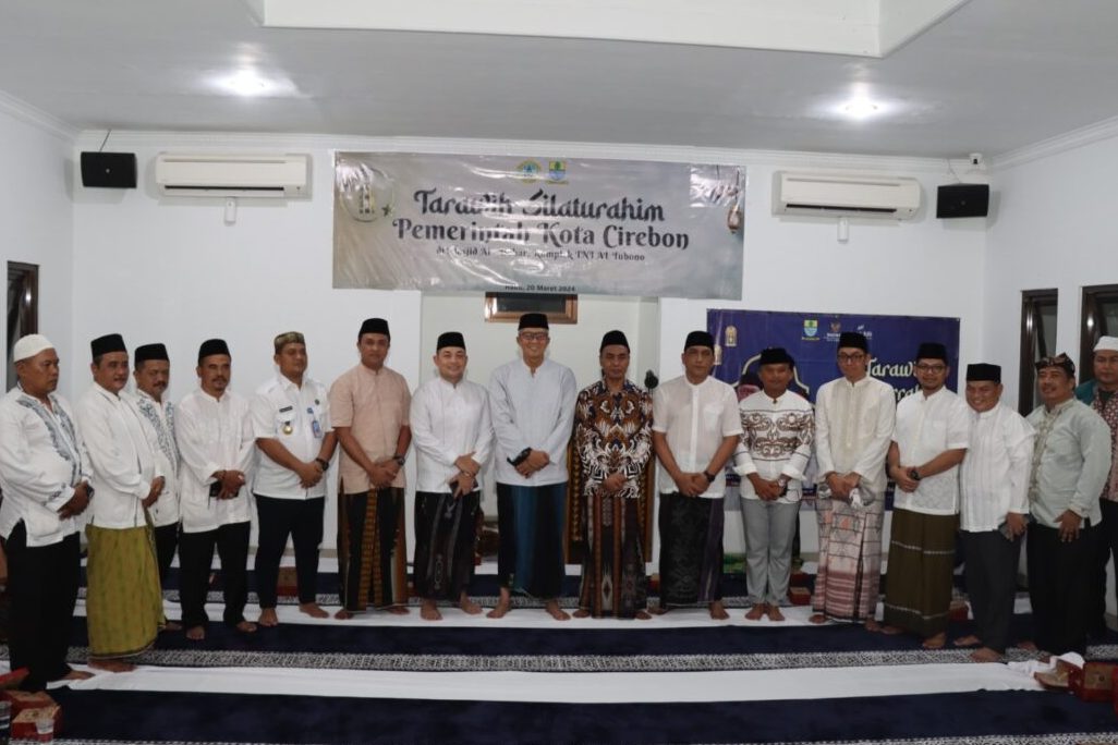 Masjid Jami Al Bahar Komplek TNI AL 4 Masjid Jami Al Bahar Komplek TNI AL