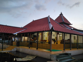 Masjid Jami’ Pathok Negoro Ploso Kuning