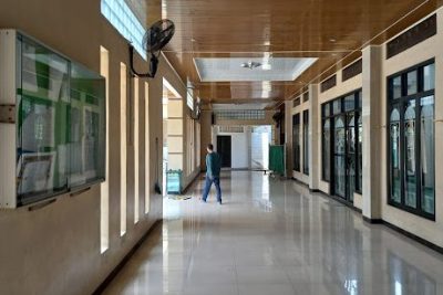 *MASJID JAMI'AL-JIHAD* Jalan Villa Mutiara Pluit RT 01 RW 08 Periuk Damai Kota Tangerang Banten 1 masjid jamial jihad jalan villa mutiara pluit rt 01 rw 08 periuk damai kota tangerang banten