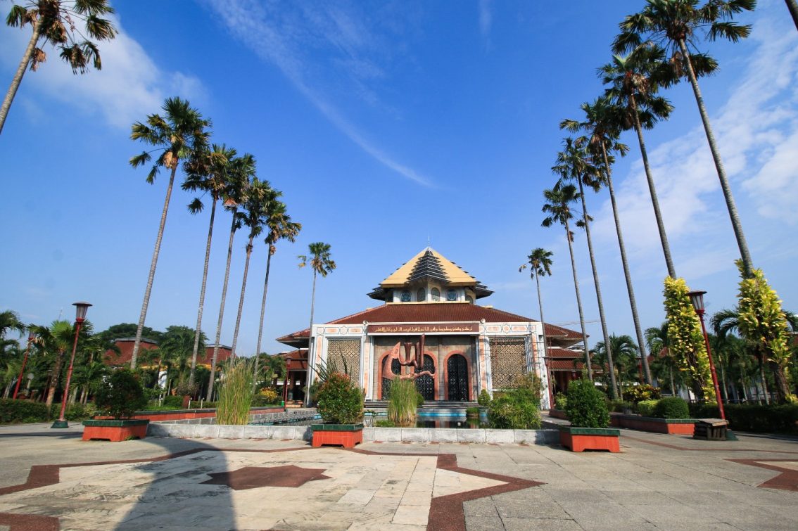 Masjid Kampus UGM (Universitas Gadjah Mada) 6 Masjid Kampus UGM (Universitas Gadjah Mada)