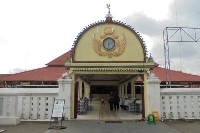 masjid kauman