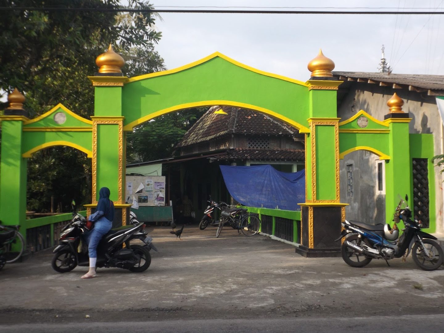 Masjid Khoirul Ummi