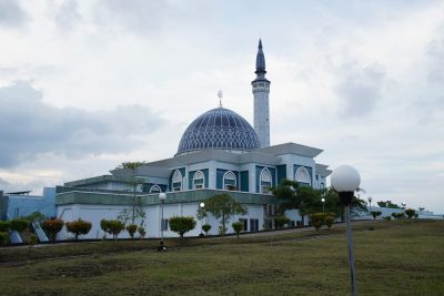 masjid nur ilahi