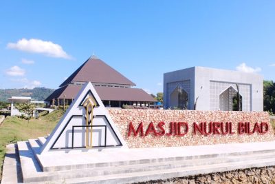 masjid nurul bilad mandalika kuta