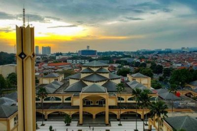 masjid pusdai jawa barat